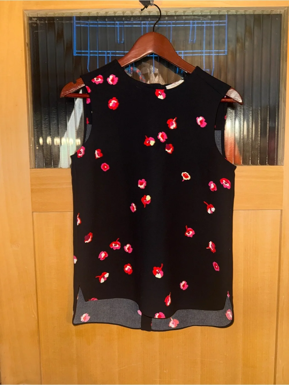 Kate Spade Size 2 Floral Do Wonders Tank Top Black Pink Sleeveless Hi-Lo Hem
